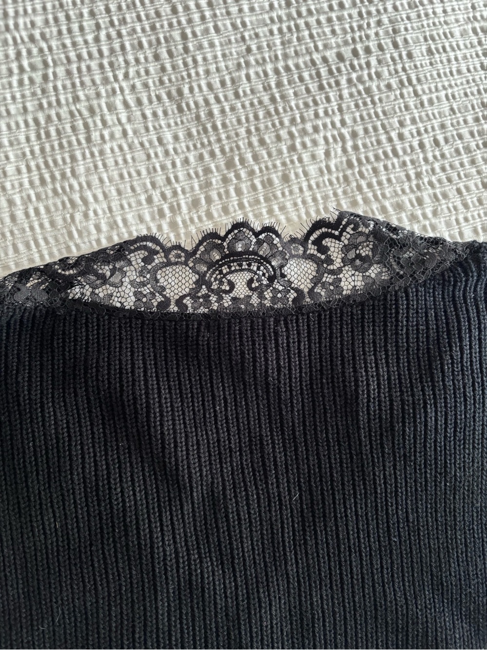 H&M Sweater - Picture 5 of 6
